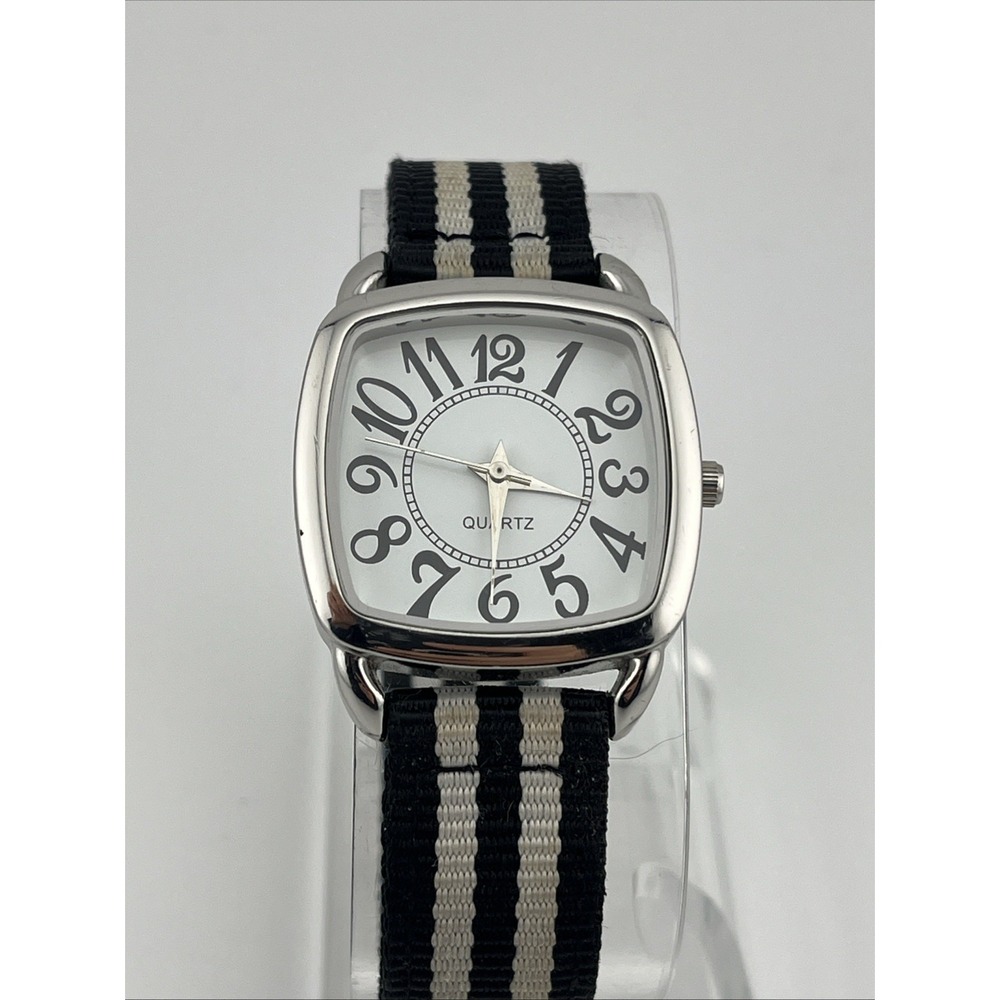 Avon Brilliantly Bright Stripe Watch Women 30mm Silver Case- New Battery